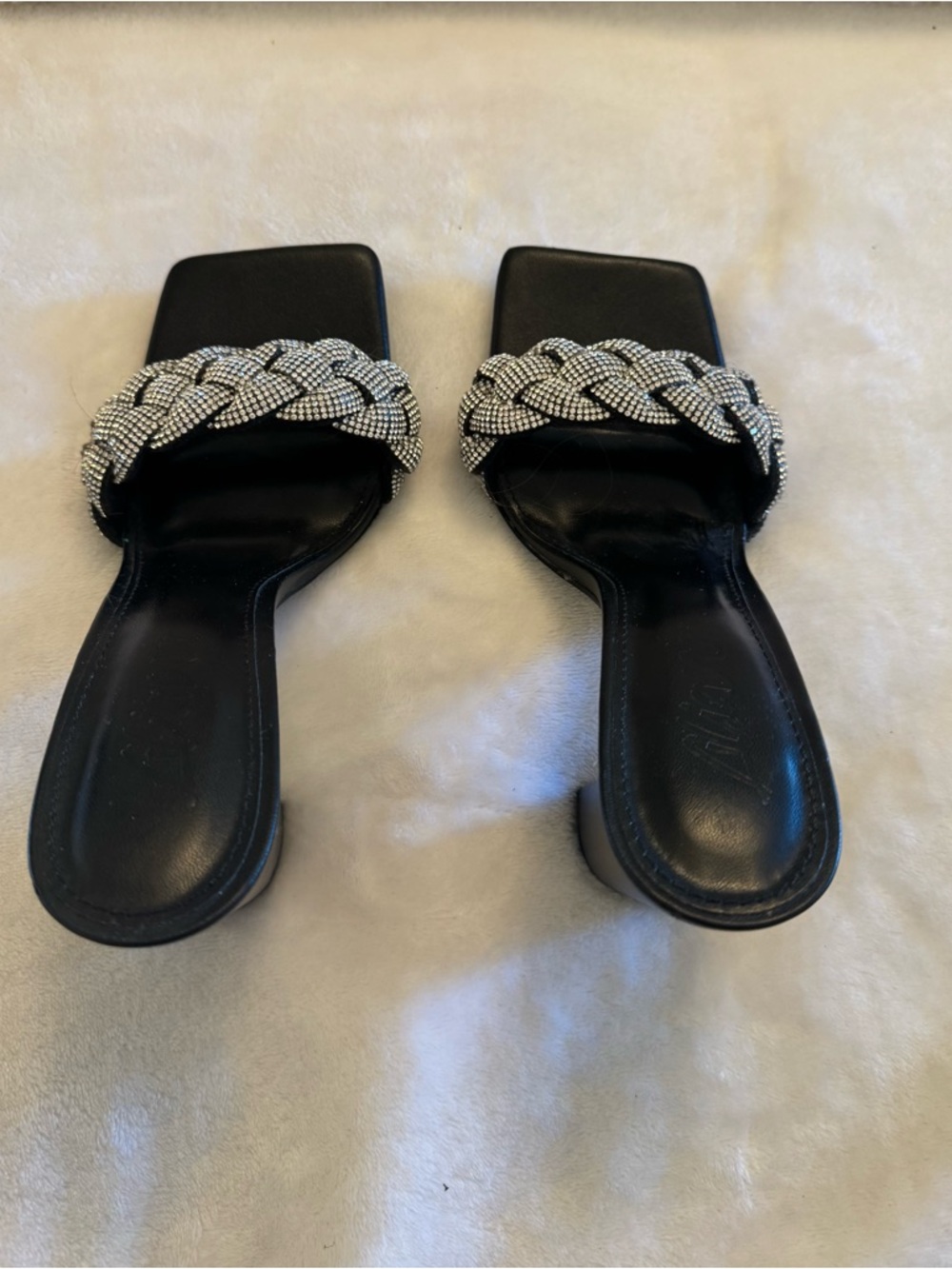 Aliava Black Slide Sandals with Braided Rhinestone Strap Size 7 NWOT